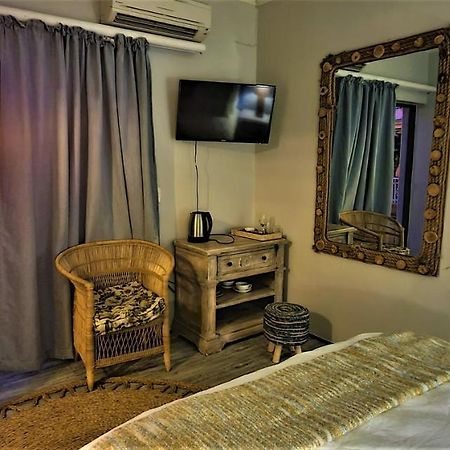 African Vibes Camps Bay Cape Town Bagian luar foto